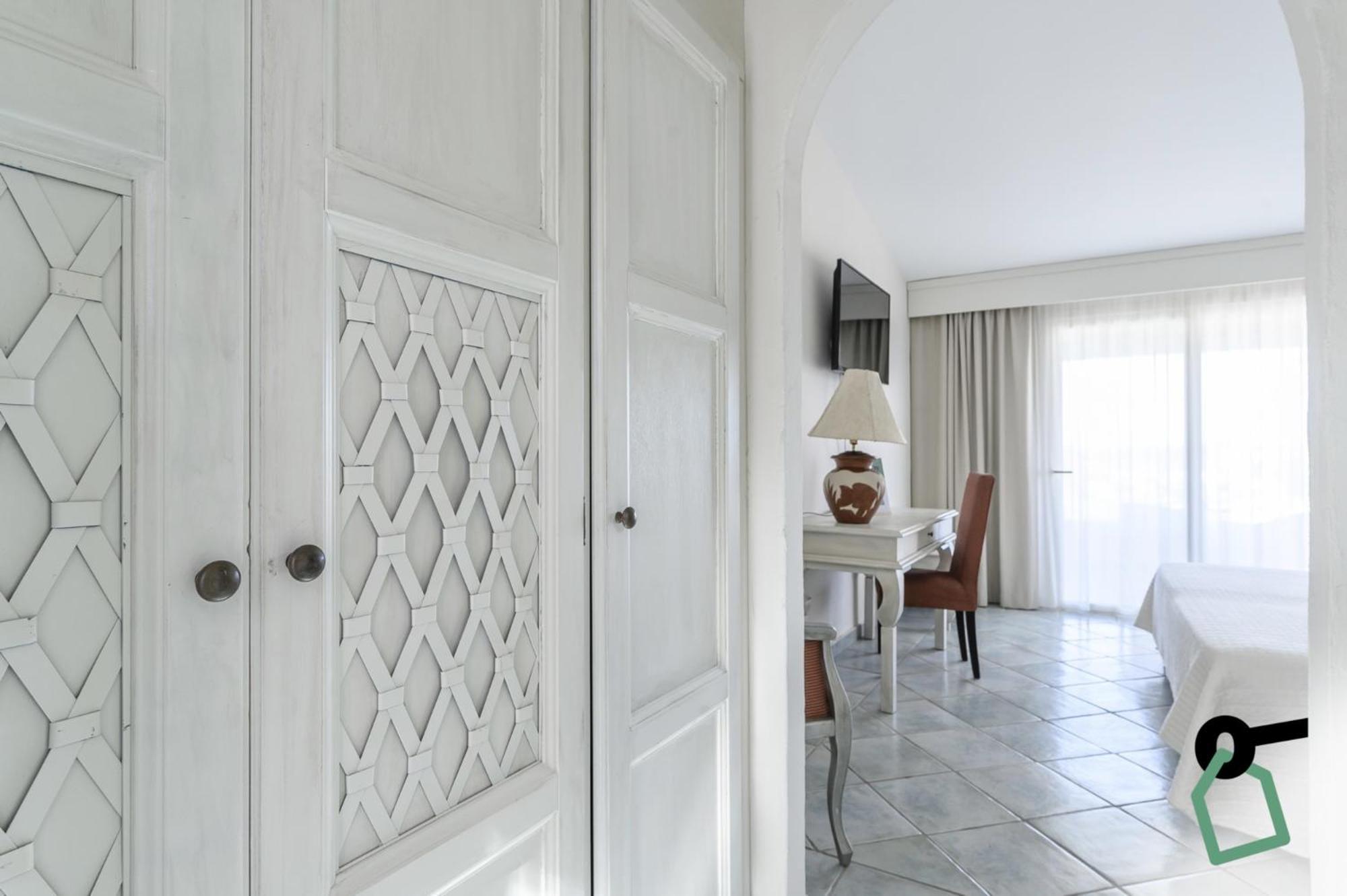 Hotiday Room Collection - Πόρτο Τσέρβο Εξωτερικό φωτογραφία